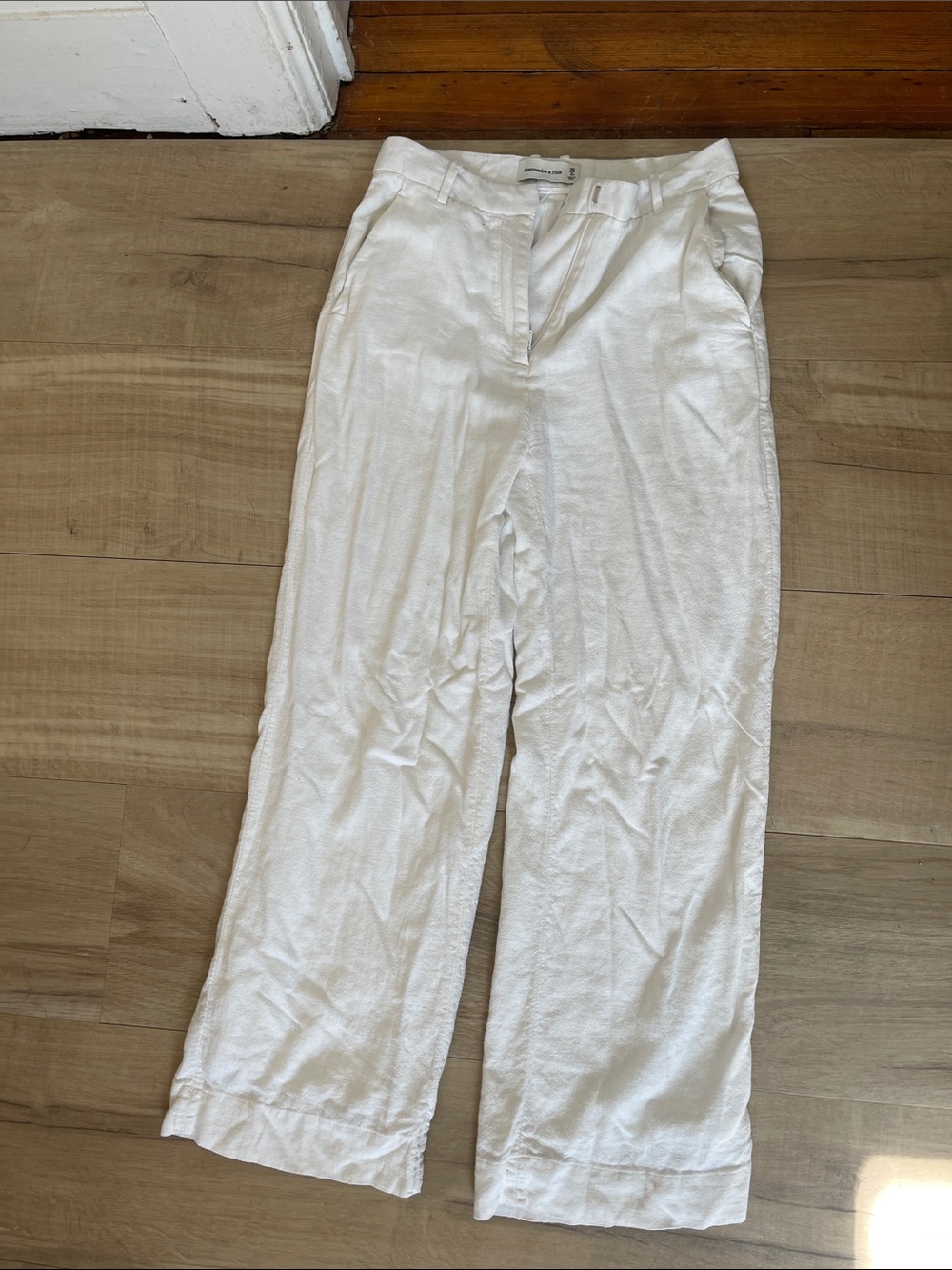 Abercrombie & Fitch White Casual Waistband Pants